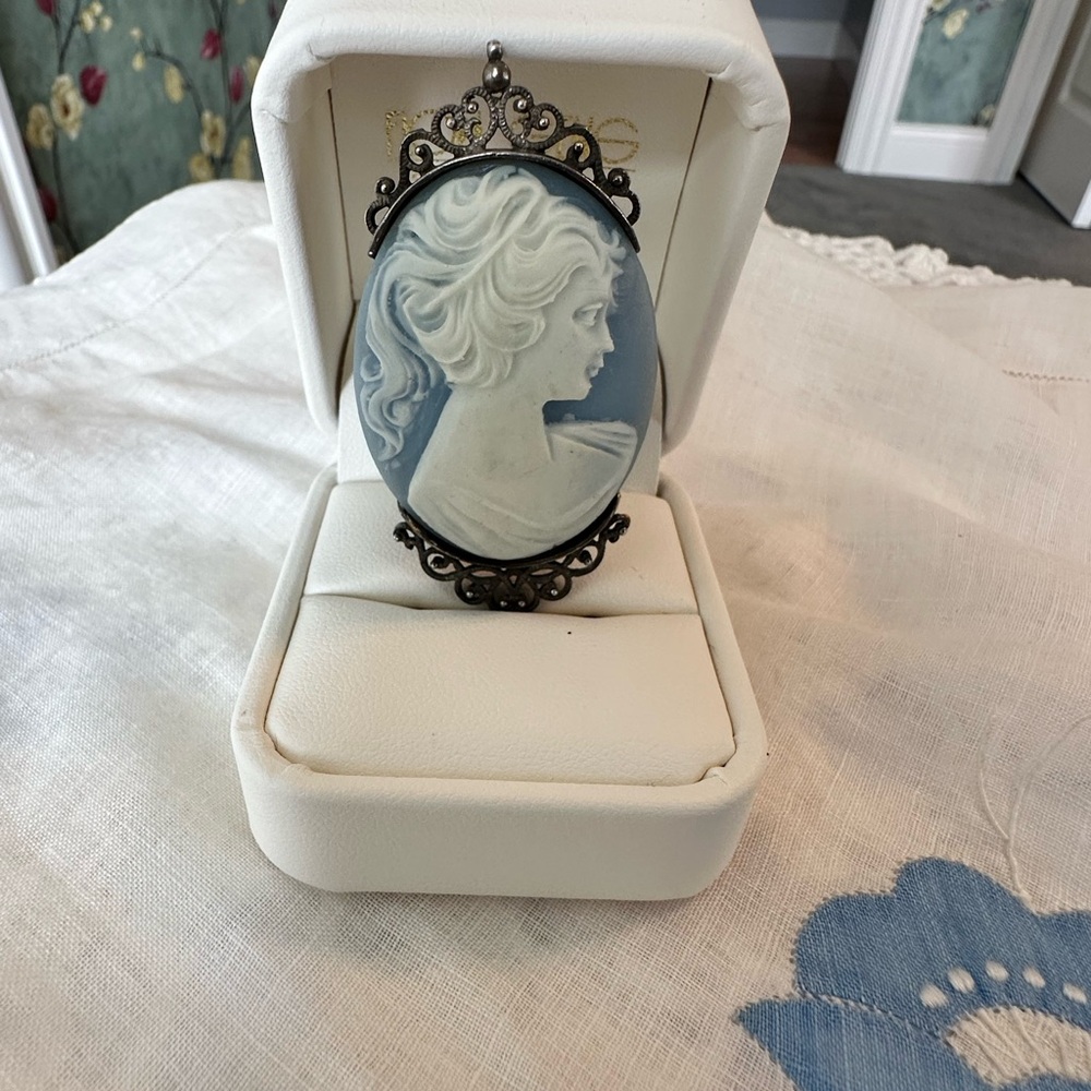 Vintage-Inspired Blue and White Cameo Brooch